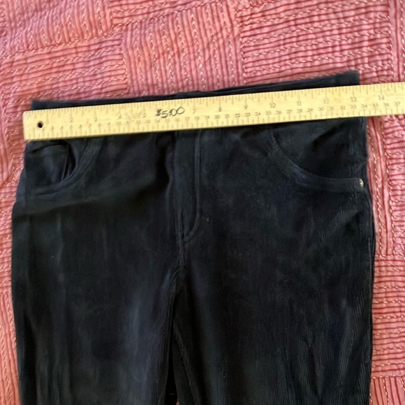 HUE velvety corduroy jean look leggings / Black Cotton Blend - Picture 6 of 16